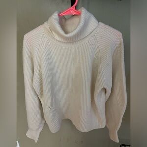 Caremind  100% wool sweater size small